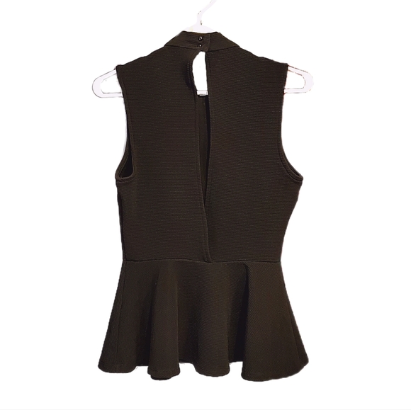 Forever 21 Sleeveless Peplum Top - Picture 2 of 6
